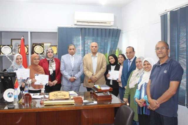 وكيل تعليم الجيزة يكرم المبدعين في المسابقة الدولية للعلوم والهندسة ISEF