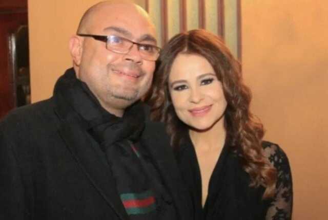 كارول سماحة وصناع مسرحية «كلو مسموح» يهدون العرض لروح المنتج وليد مصطفى