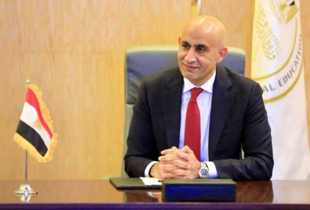 اليوم.. وزير التعليم يلتقي مديري ووكلاء المديريات على مستوى الجمهورية