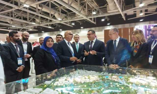وزير الإسكان يشارك في افتتاح معرض ومؤتمر عُمان العقاري وأسبوع التصميم والبناء العشرين
