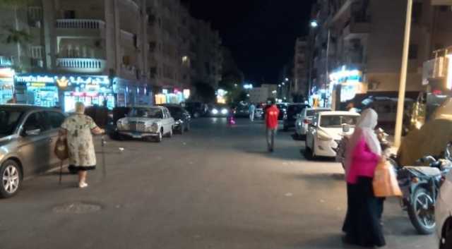 استجابة لشكاوى المواطنين.. مدير أمن البحر الأحمر يوجّه بتنظيم المرور في شوارع الكوثر بالغردقة