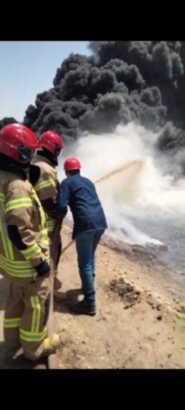 بـ 10 سيارات إطفاء.. السيطرة على حريق شركة الكوك بالتبين