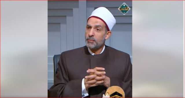 كيف كان إفطار النبي في عيد الفطر وعيد الأضحى؟.. أمين الفتوى يجيب