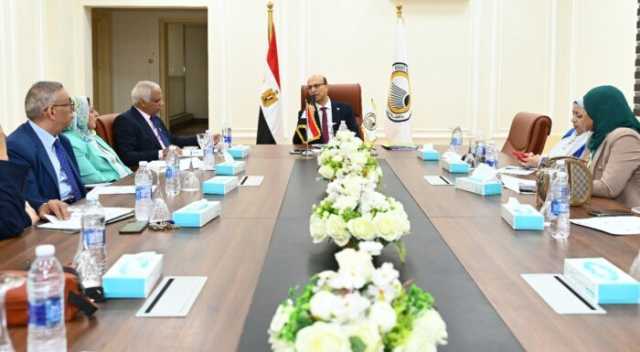 جامعة أسيوط الأهلية تعقد اجتماع مجلسها الأكاديمي لمناقشة خطط التطوير والقبول للعام الجديد