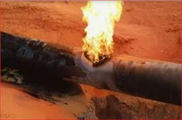 بعد كسر ماسورة الغاز.. العناية الإلهية تمنع وقوع كارثة محققة في المنيرة الغربية