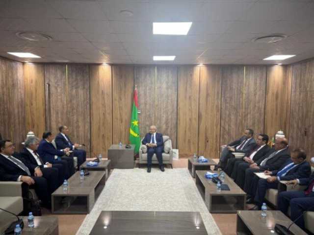 وزير الخارجية يلتقي رئيس البرلمان الموريتاني في نواكشوط