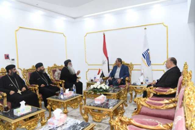 محافظ قنا يستقبل وفدي مطرانيتي دشنا ونجع حمادي لتهنئة بعيد الأضحى المبارك