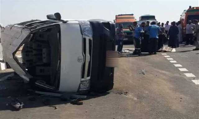 إصابة 5 أشخاص في انقلاب سيارة ميكروباص بصحراوي بالفيوم