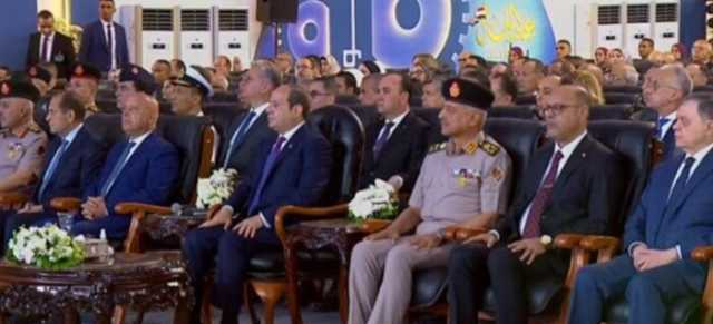 الرئيس السيسي يشهد عبر الفيديو كونفرانس عرضًا لعدد من المصانع الجديدة من القطاع الخاص
