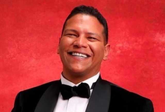 أحمد عبد الحميد يطلب الدعاء لابنته بعد إجرائها لعملية جراحية «صورة»