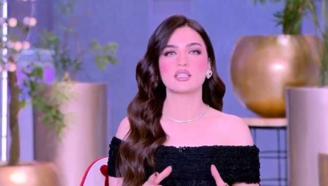 «العيلة تأتي أولا يا شيماء».. ياسمين عز تكشف سبب اعتذارها عن مهرجان كان