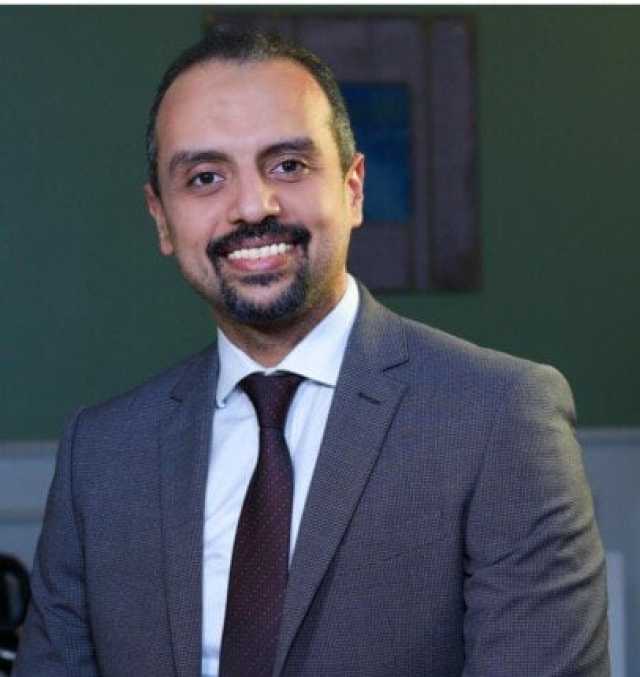 طبيب مصري ينجح في استئصال 121 ورمًا ليفيًا من رحم شابة سودانية دون استئصال الرحم