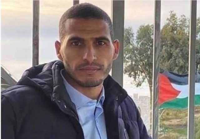استشهاد الصحفي الفلسطيني حسن إصليح داخل مجمع ناصر الطبي في خان يونس