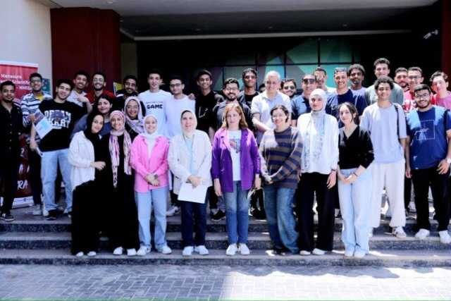 «مكانك معانا».. الجمعية العلمية الطلابية بطب المنصورة الجديدة تطلق حملة تعريفية شاملة