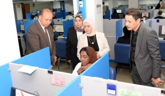 رئيس جامعة المنصورة يتفقد سير الإمتحانات بكليتي السياحة والفنادق والصيدلة