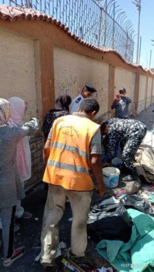 استمرار الحملات المكثفة لإزالة أماكن النباشين بحي ثالث الإسماعيلية