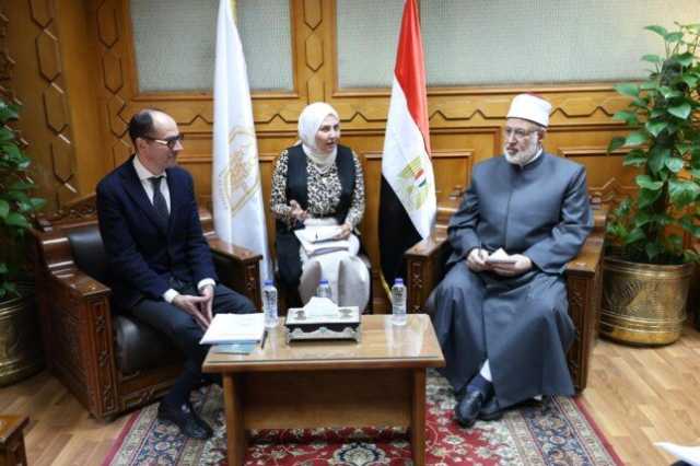 وكيل الأزهر يستقبل وفدًا من مجموعة فيينا للدين والدبلوماسية