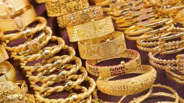 سعر الذهب اليوم الخميس 15 مايو 2025 في نهاية تعاملات الأسبوع
