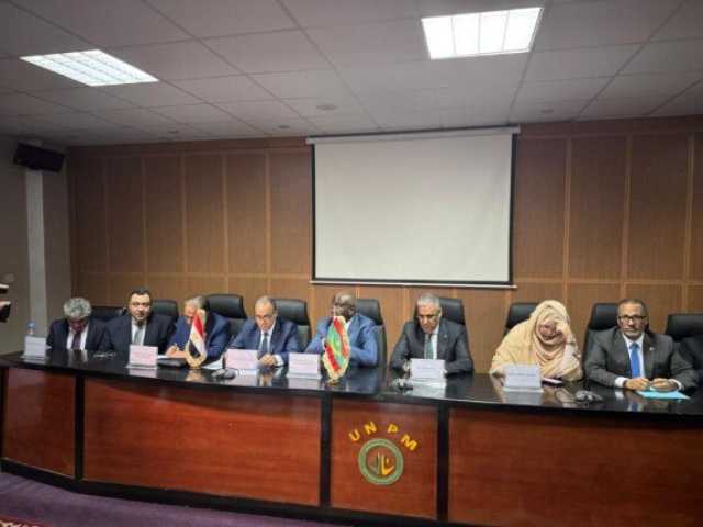 بدر عبد العاطي يشارك في افتتاح المنتدى الاقتصادي «المصري-الموريتاني» بنواكشوط