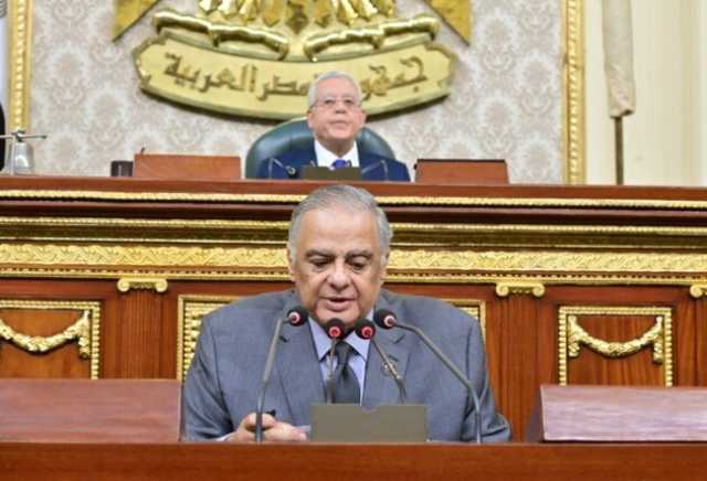 رئيس تشريعية النواب يستعرض مشروع قانون تقسيم دوائر انتخابات