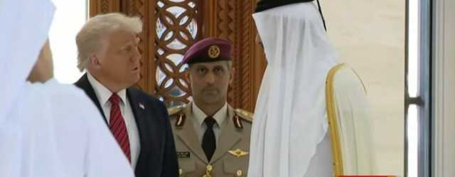 الرئيس الأمريكي يصل الديوان الأميري القطري في مستهل زيارته للدوحة