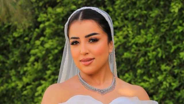 الفنانة نهى صالح تحتفل بزفافها على رجل أعمال |صور