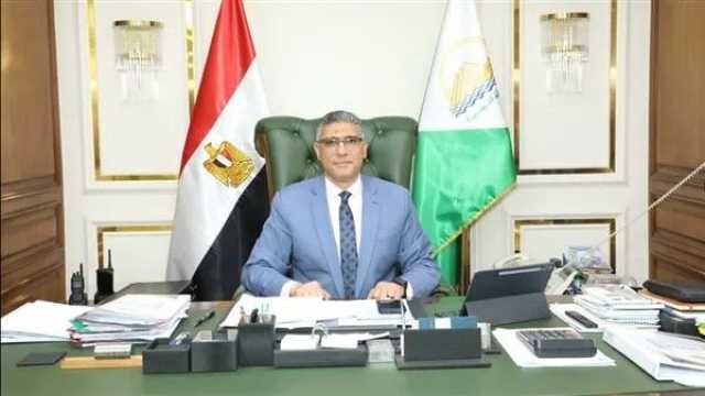 محافظ الجيزة يشدد على تكثيف حملات التفتيش على المخازن ومنظومة النظافة والتزام الشارع