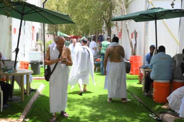 استعدادًا للنفرة من عرفات.. حجاج الجمعيات الأهلية يتأهبون للتوجه إلى مزدلفة مع غروب الشمس