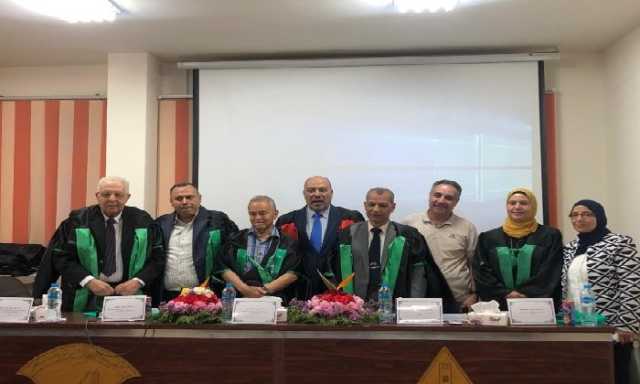 رئيس جامعة سوهاج يشهد المؤتمر الأول للأبحاث الطلابية بكلية العلوم