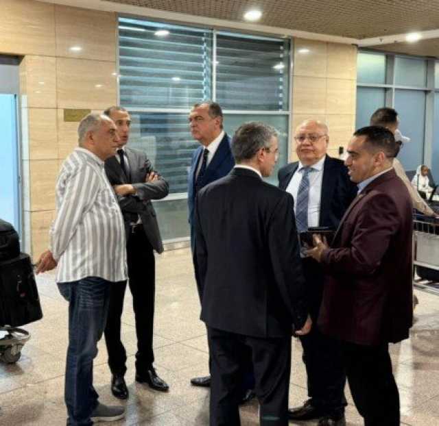 نائب وزير المالية ورئيس مصلحة الجمارك في جولة بمطار القاهرة: «تسهيلات جمركية للعائدين من الخارج»