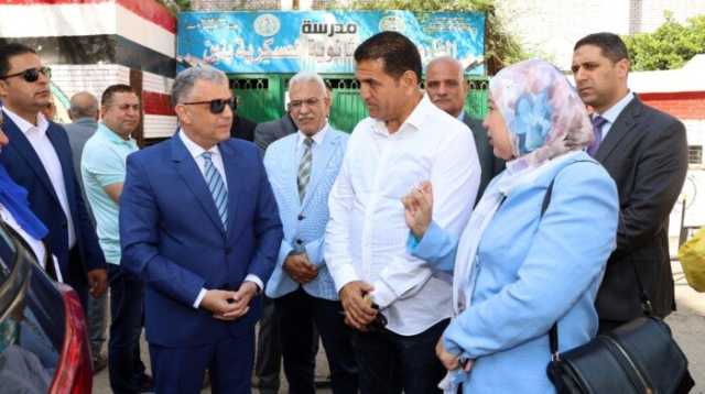 محافظ الإسماعيلية يدعو المواطنين للمشاركة المجتمعية في تجميل متخللات المناطق السكنية