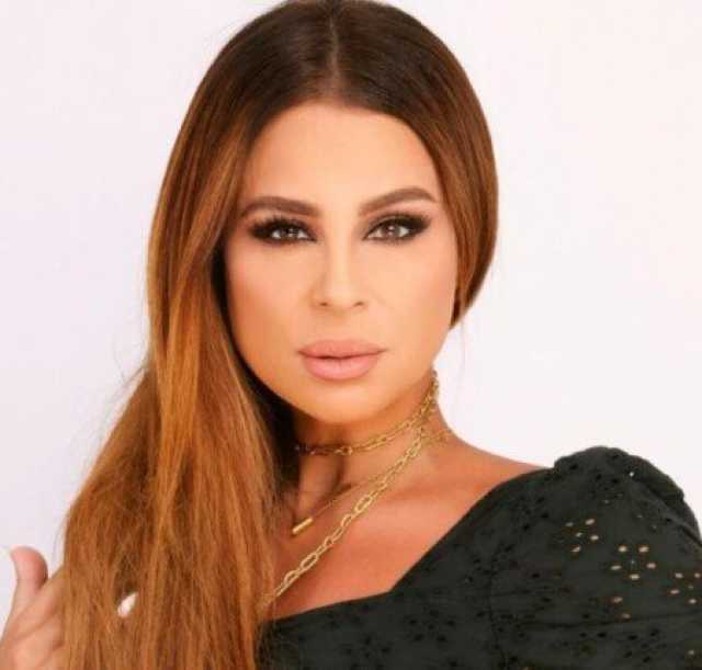 كارول سماحة تضيف عرض ثالث لمسرحية «كلو مسموح» بـ لبنان لهذا السبب