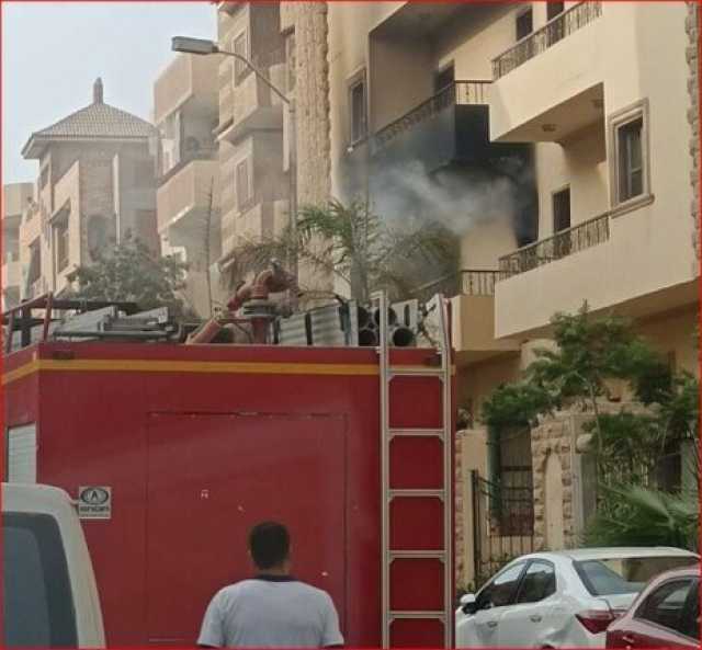 السيطرة على حريق التهم محتويات شقة سكنية في أكتوبر