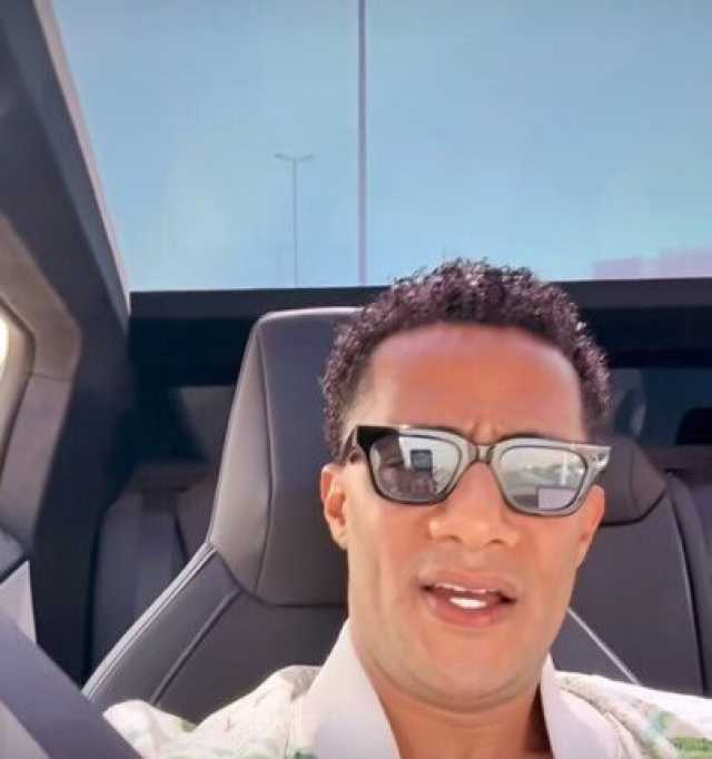 «أخاف صاروخ يجي في طيارتي».. محمد رمضان يؤجل حفله في أمريكا لهذا السبب