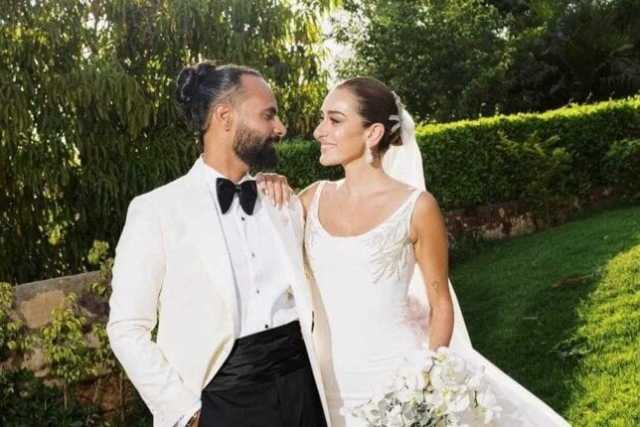 كيف عبرت أمينة خليل عن حبها لزوجها أحمد زعتر؟ «فيديو»