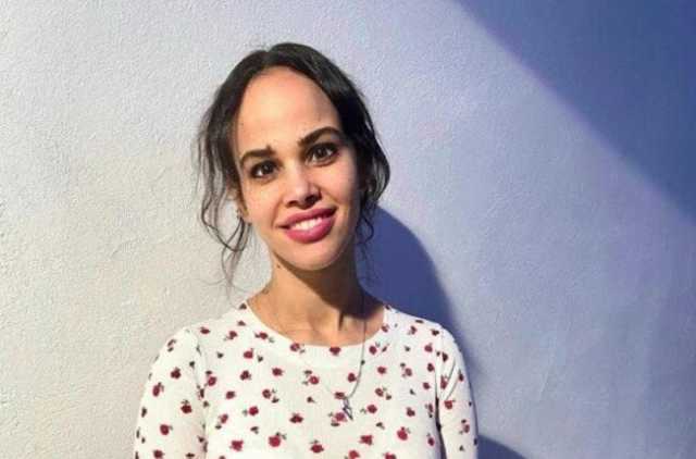 «بحبك».. أول رد من نور عمرو دياب على شائعة توتر علاقتها بوالدها