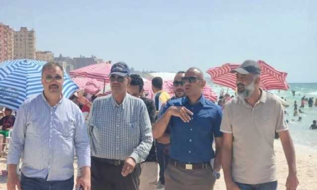 لضمان انتظام العمل بالشواطئ.. جولة تفقدية لرئيس مصايف الإسكندرية في رابع أيام عيد الأضحى