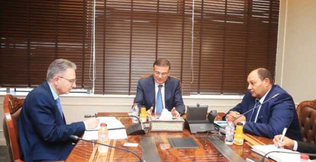 وزير الزراعة يبحث سبل تعزيز التعاون مع البنك الدولي لدعم جهود التنمية في مصر