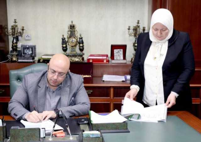 محافظ بني سويف يعتمد نتيجة الشهادة الإعدادية بنسبة نجاح 75.13%