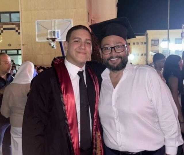 أحمد رزق يحتفل بتخرج نجله بهذه الطريقة.. ويوجه كلمات مؤثرة
