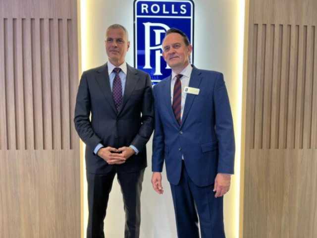 مصر للطيران توسع شراكتها مع Rolls-Royce وتعلن عن صفقة شراء 12 محرك إضافي