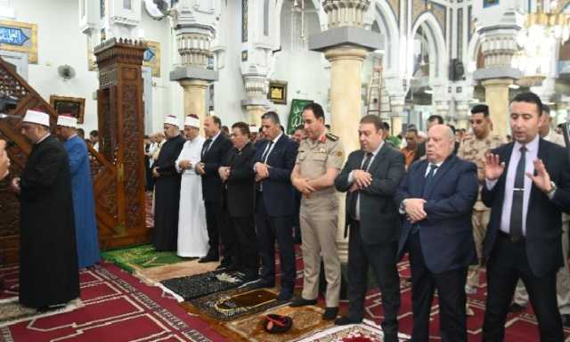 وسط أجواء روحانية.. آلاف المصلين يؤدون صلاة عيد الأضحى في البحيرة