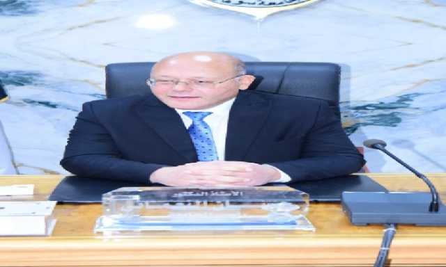 جامعة سوهاج تعلن فتح باب الترشح لمنصب عميد كلية الطب البشري