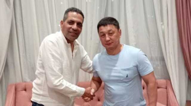 وصول المدير الفني لمنتخب مصر للمصارعه الحرة