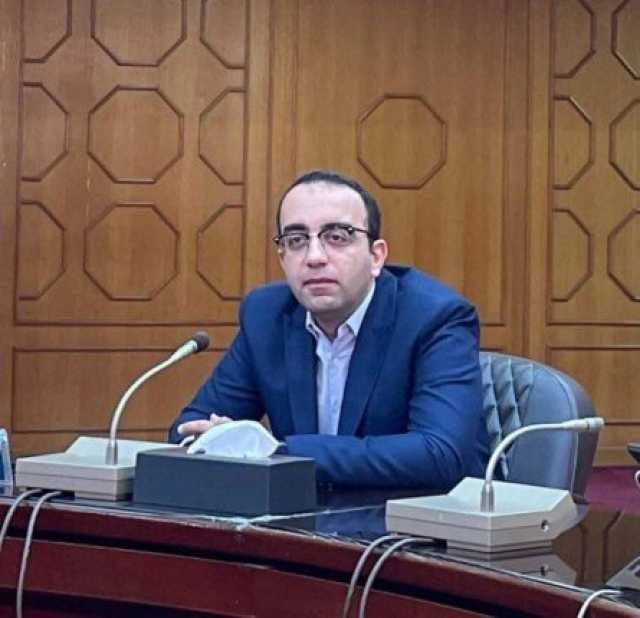 متابعة إجراءات لجنة حصر وتسعير حالات التعديات على أراضي السكة الحديد بالقنطرة شرق