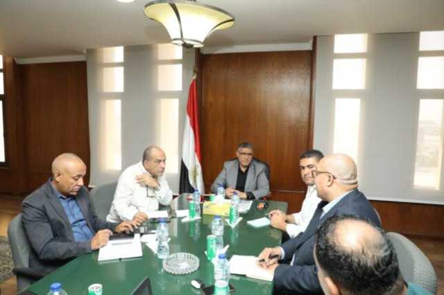 محافظ الجيزة يتابع أعمال تطوير البنية التحتية بالمنطقة الصناعية والاستثمارية