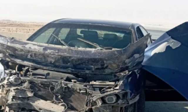 مصرع طفل وإصابة 16 آخرين في تصادم ملاكي وميكروباص بطريق العين السخنة بالسويس