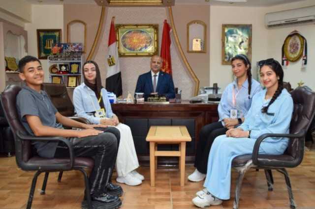 مدير التعليم ببورسعيد يستقبل أعضاء غرفة عمليات امتحانات الثانوية العامة باتحاد الطلاب