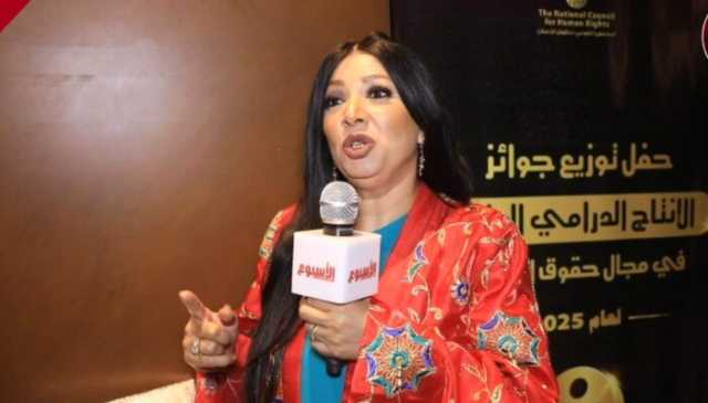 «انتصار» لـ الأسبوع: محمد إمام كوميديان جامد وعنده شعبية كبيرة