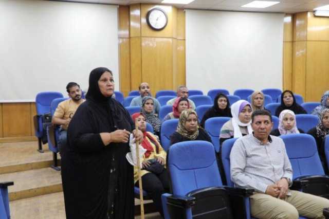 محافظ المنيا يتدخل شخصيًا.. إخلاء فوري لعمارة آيلة للسقوط بالحبشي وتوفير سكن بديل ودعم مالي للمتضررين